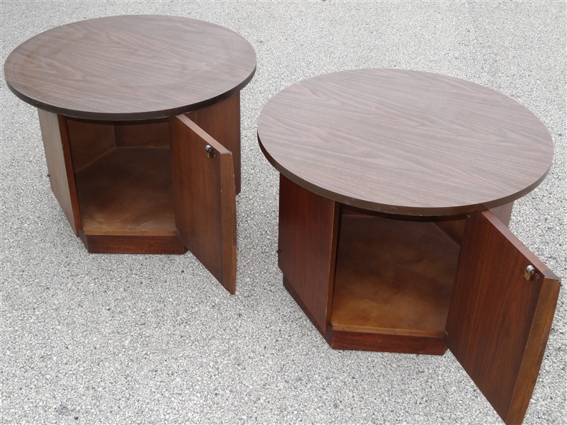 PAIR 1960s 1970s Mid Century Lane Walnut Hexagon End Tables / Night
